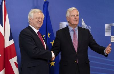 EU agrees Brexit transition