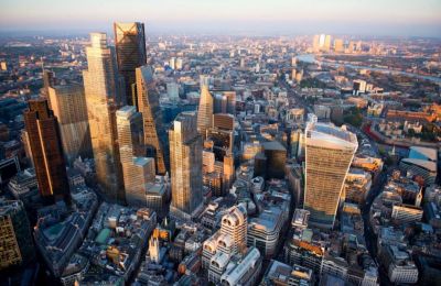 Russian 'dirty money' flowing through London damages UK