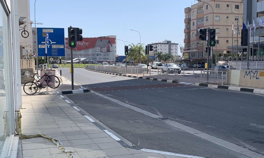 Pedestrian woman dies after Larnaca accident, KNEWS