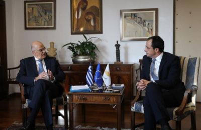 Greek FM makes impromptu visit to Cyprus