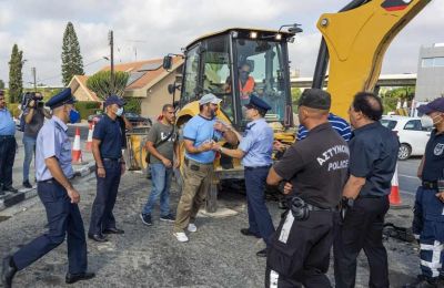 Shop owners block road work in Limassol