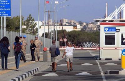 Cyprus' checkpoints expected to reopen Friday