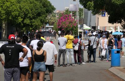 People turned away at walk-in vaccination center