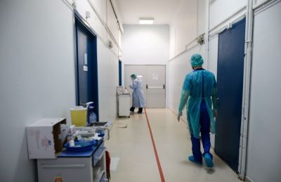 Greece facing shortage of doctors and healthcare workers