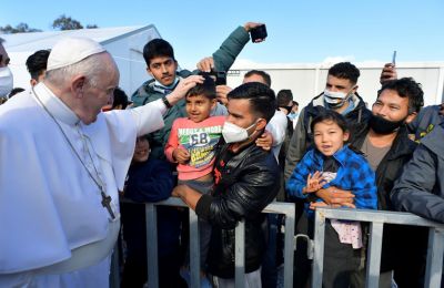 Pope calls migrant crisis 'shipwreck of civilisation'