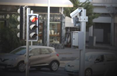 Drivers cheated out of traffic camera warnings