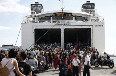 Cypriot and Israeli officials discuss possible extension of Cyprus-Greece ferry link to Israel