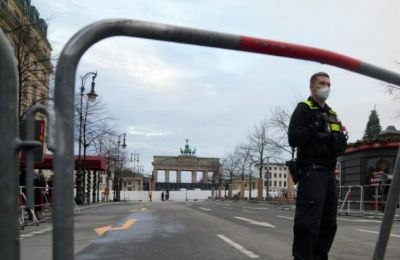 Germany: Student opens fire with a rifle in German lecture hall before killing himself