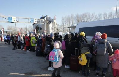 Homes for Ukraine refugee scheme launches in UK