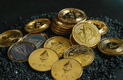 CBC: Cryptocurrencies are a potential risk to the economy