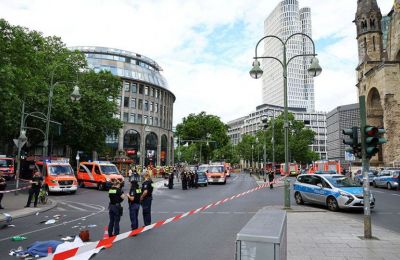 Car ploughs into crowd in Berlin killing one and injuring others