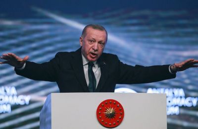 Erdogan threatens Greece yet again