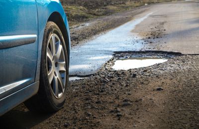 Cypriots to get state app to report bad roads