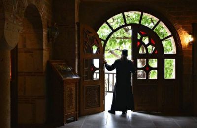 Investigating Russian remittances to Mount Athos