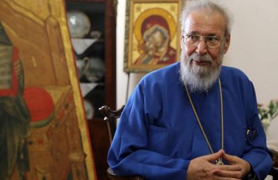 Frail Chrysostomos makes peace with arch nemesis