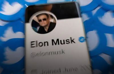 New Twitter owner Elon Musk fires top execs