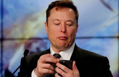 Celebrities are leaving Twitter in droves thanks to Elon Musk's takeover