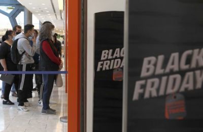 Complaints about Black Friday deals have begun