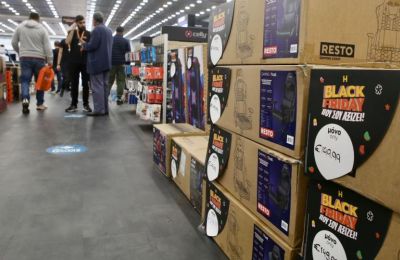 Black Friday: See how the annual shopping event is shaping up (photos)