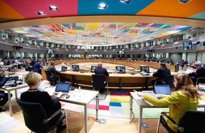 MEPs vote not to accept passports issued by Russia in occupied areas