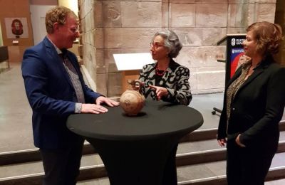 Stolen 8th century BC jug returned to Cyprus