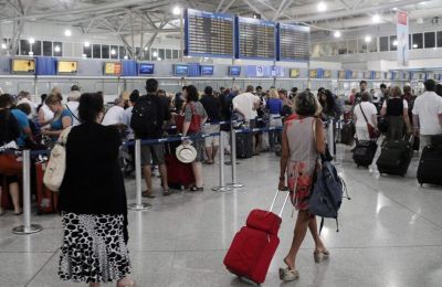 No travel restrictions for Chinese arrivals in Greece and Switzerland