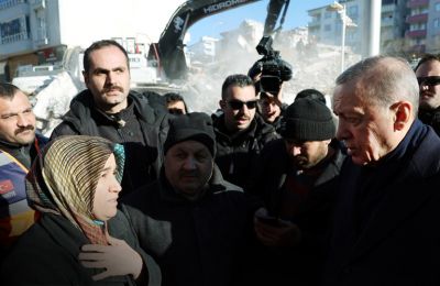 Turkey orders arrests over collapsed buildings in earthquake