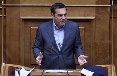 Tsipras in Cyprus, congratulates Mavroyiannis on election campaign