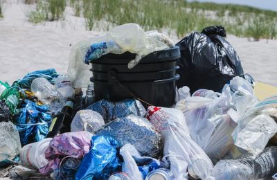 Cyprus coastline polluted with 0.2 pieces of garbage per square meter