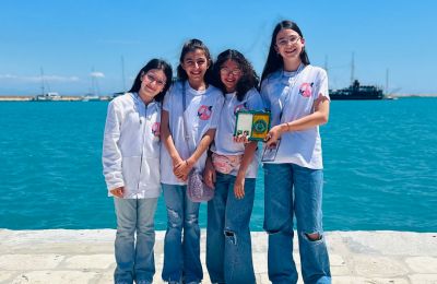 Four 10-year-old girls inspire world with uplifting song of peace