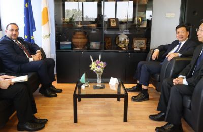 Nicosia talks about need to pursue a direct air link between Cyprus and China