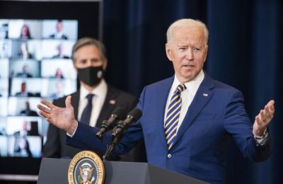 Biden outraged over reporter's question on Ukrainian bribery case