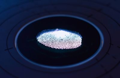 Self-service kiosks to capture fingerprints