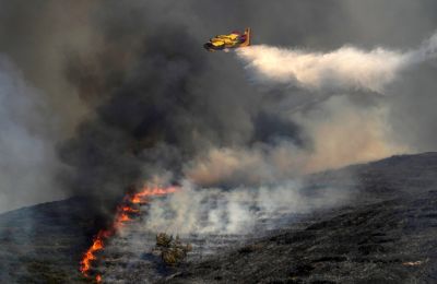 Canadair crash: Journalist breaks down live