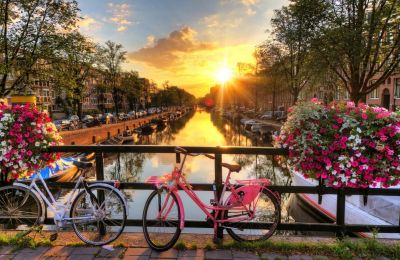 Amsterdam crowned ultimate tourist hotspot in Europe