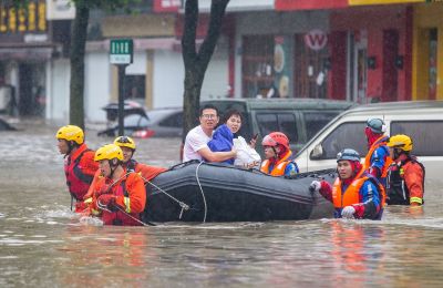 Typhoon Doksuri hits China: 31,000 forced to flee