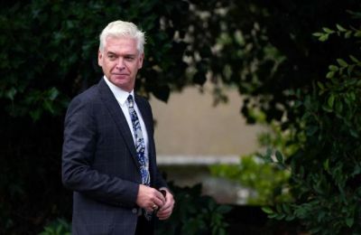 Schofield's scandal spurs strict workplace relationship disclosure