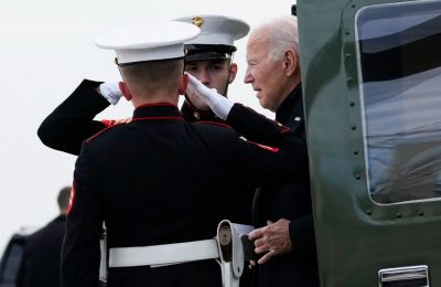 Biden urges humanitarian 'pause' in Israel-Hamas conflict