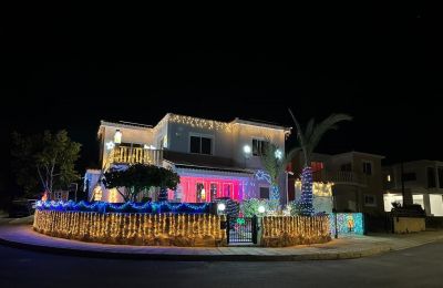 Young Paphos resident transforms home into enchanted spectacle