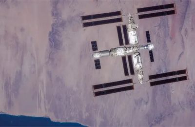 Astronauts capture striking views of Tiangong space station before earth return