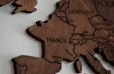 Germany and France propose radical restructuring of EU decision-making