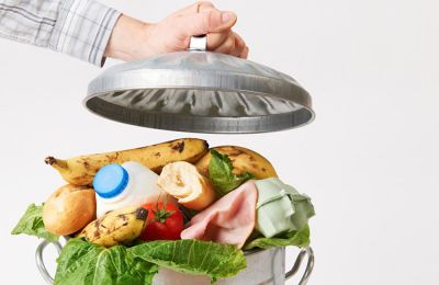 Curbing food waste for a greener tomorrow