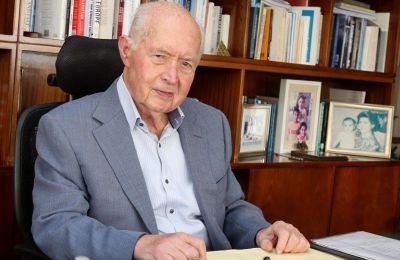 Former President George Vassiliou hospitalized