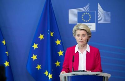 Accusations against Von der Leyen shake re-election bid as Brussels elite speak out