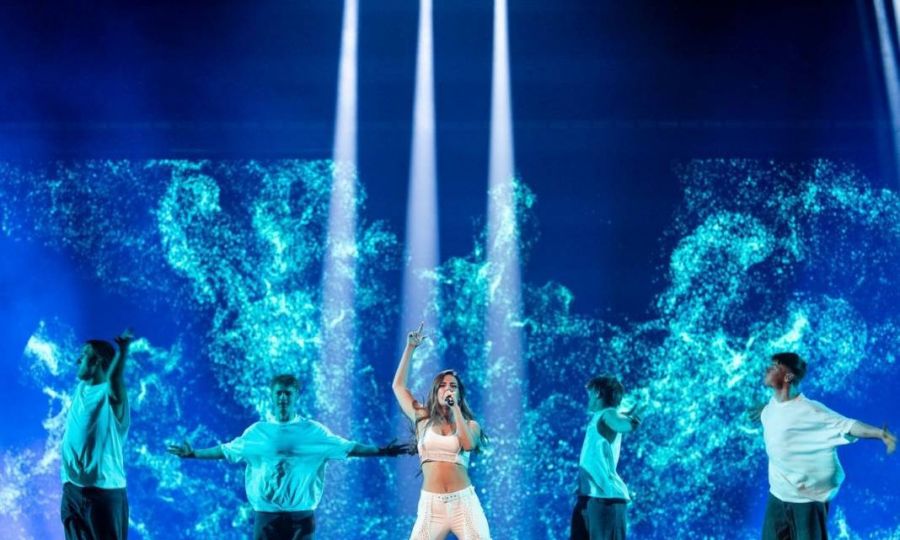 Silia Kapsis se qualifie pour la grande finale de l’Eurovision et représente Chypre avec fierté, KNEWS