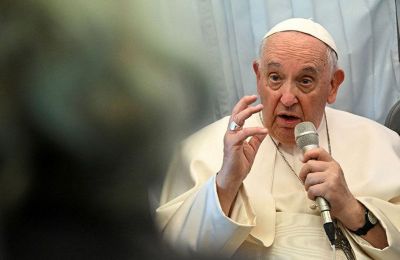 Pope Francis under fire for offensive remark about gay men