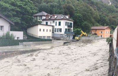 English School students stranded in Swiss hotel after landslide