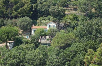 File photo villa in Grasse, France unsplash