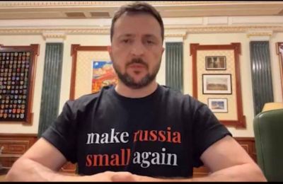 Zelenskyy’s ''Make Russia Small Again'' t-shirt sparks Kremlin fury