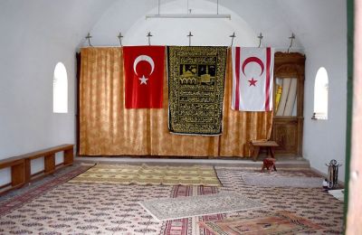 In the photo, the interior of the church of Agios Georgios in Bella Pais